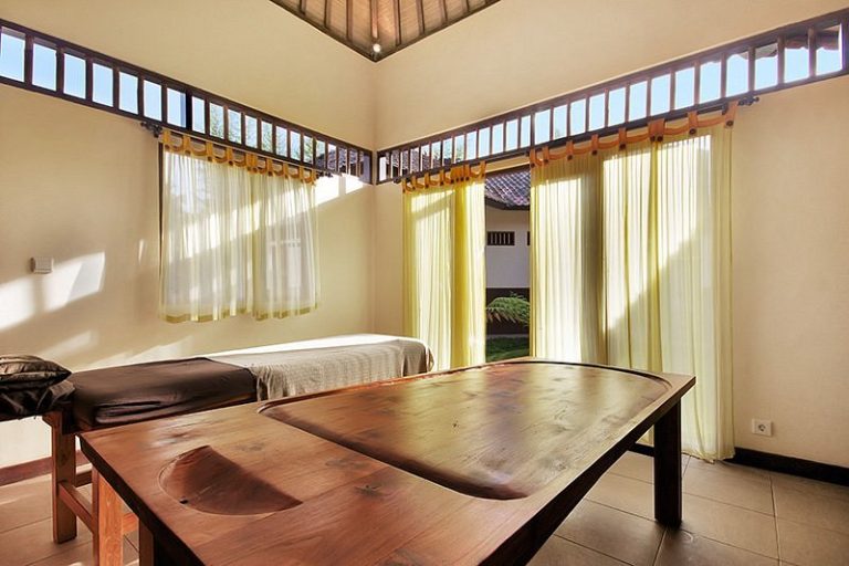 treatment room 768x512